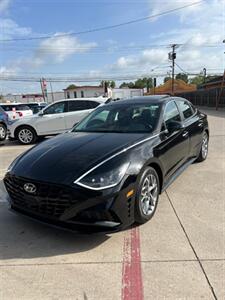 2023 Hyundai SONATA SEL - Photo 2 - Grand Prairie, TX 75050