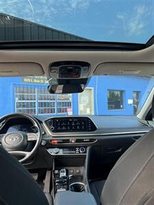 2023 Hyundai SONATA SEL - Photo 13 - Grand Prairie, TX 75050