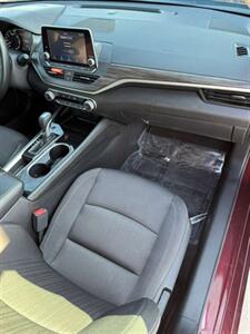 2023 Nissan Altima 2.5 SV   - Photo 13 - Grand Prairie, TX 75050