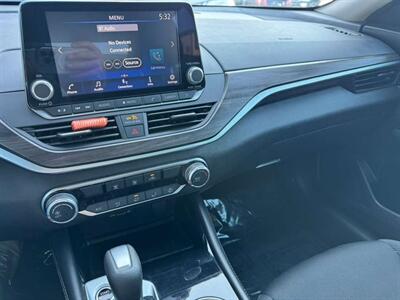 2023 Nissan Altima 2.5 SV   - Photo 10 - Grand Prairie, TX 75050