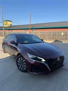 2023 Nissan Altima 2.5 SV   - Photo 2 - Grand Prairie, TX 75050