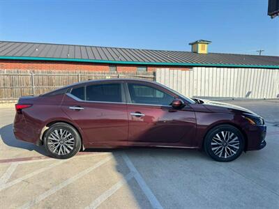 2023 Nissan Altima 2.5 SV   - Photo 3 - Grand Prairie, TX 75050