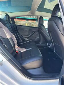 2023 Tesla Model 3   - Photo 13 - Grand Prairie, TX 75050