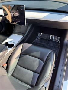 2023 Tesla Model 3   - Photo 9 - Grand Prairie, TX 75050