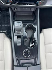 2024 Nissan Rogue SV   - Photo 13 - Grand Prairie, TX 75050