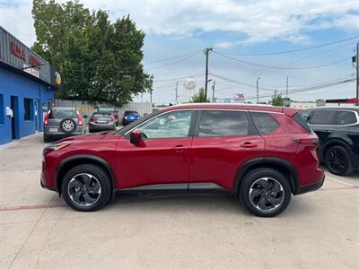2024 Nissan Rogue SV   - Photo 5 - Grand Prairie, TX 75050
