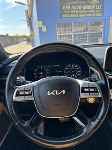 2022 Kia Telluride SX - Photo 8 - Grand Prairie, TX 75050