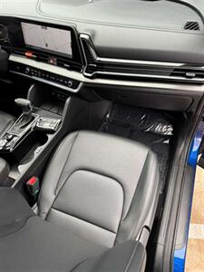 2024 Kia Sportage EX - Photo 13 - Grand Prairie, TX 75050
