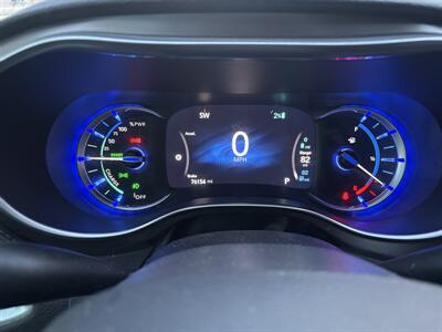 2018 Chrysler Pacifica Hybrid Limited hybrid - Photo 13 - Albuquerque, NM 87123