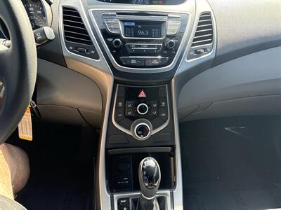 2016 Hyundai ELANTRA SE - Photo 14 - Albuquerque, NM 87123