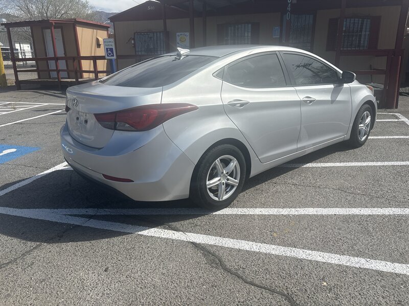 2016 Hyundai ELANTRA SE - Photo 5 - Albuquerque, NM 87123