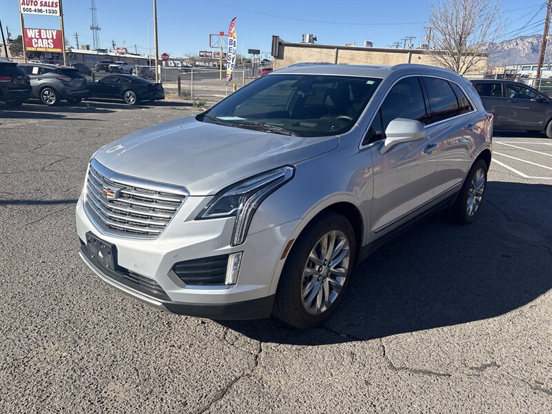 2017 Cadillac XT5 Platinum AWD