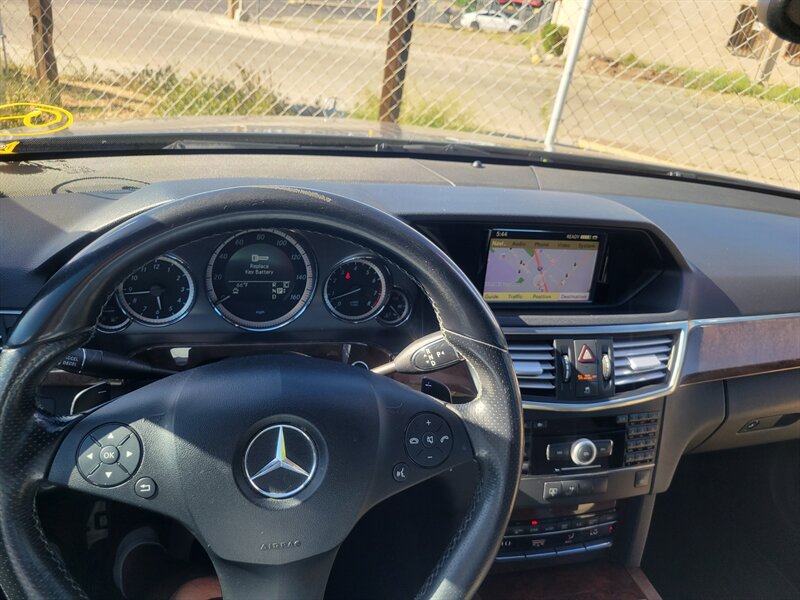 2010 Mercedes-Benz E 350 Luxury 4MATIC - Photo 20 - Albuquerque, NM 87123