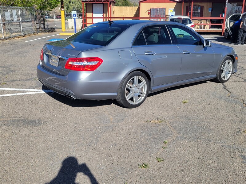 2010 Mercedes-Benz E 350 Luxury 4MATIC - Photo 4 - Albuquerque, NM 87123