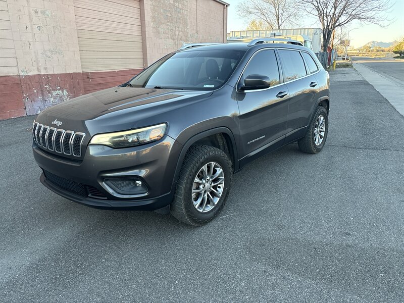 2019 Jeep Cherokee Latitude Plus - Photo 2 - Albuquerque, NM 87123