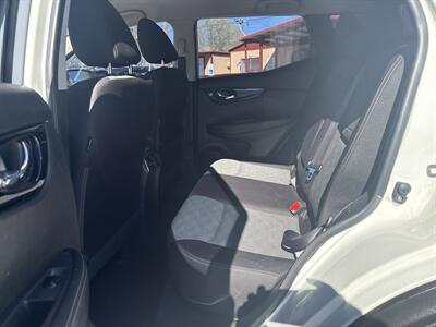 2017 Nissan Rogue SV SPORT - Photo 10 - Albuquerque, NM 87123