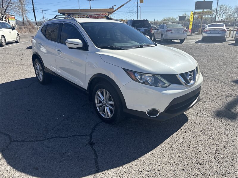 2017 Nissan Rogue SV SPORT - Photo 3 - Albuquerque, NM 87123