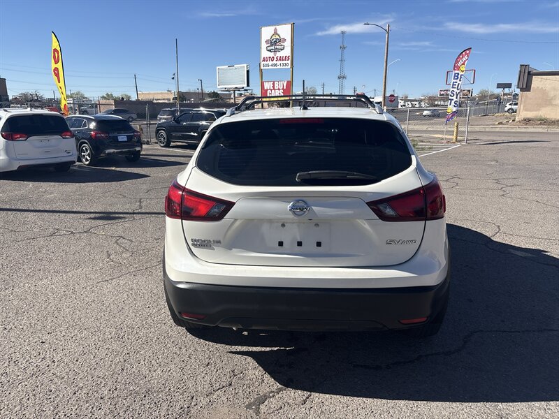 2017 Nissan Rogue SV SPORT - Photo 6 - Albuquerque, NM 87123