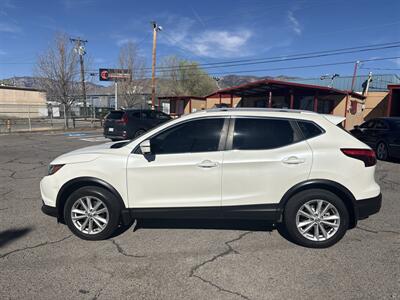 2017 Nissan Rogue SV SPORT - Photo 8 - Albuquerque, NM 87123