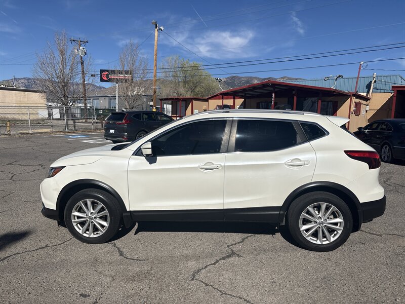 2017 Nissan Rogue SV SPORT - Photo 8 - Albuquerque, NM 87123