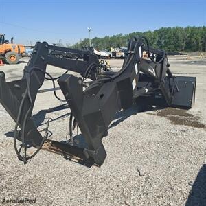 New Holland Bucket Attachment   - Photo 3 - Frankfort, KY 40601