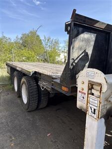 1989 Mack RD688S   - Photo 4 - Frankfort, KY 40601