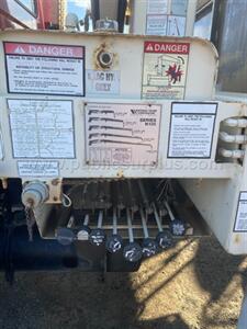 1989 Mack RD688S   - Photo 3 - Frankfort, KY 40601