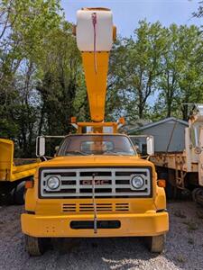 1989 GMC TopKick C70 Aerial Buxket   - Photo 2 - Frankfort, KY 40601