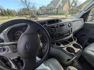 2013 Ford E-350 SD   - Photo 10 - Frankfort, KY 40601
