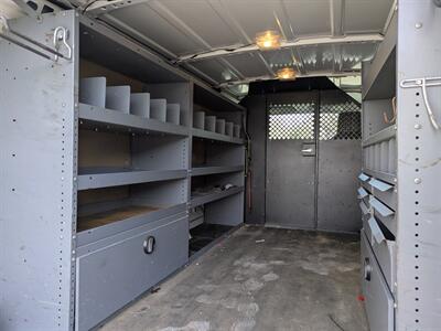 2013 Ford E-350 SD   - Photo 4 - Frankfort, KY 40601