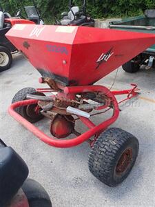 1991 Lely Spreader   - Photo 1 - Frankfort, KY 40601