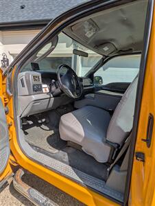 2004 Ford F-350 Super Duty XL   - Photo 7 - Frankfort, KY 40601