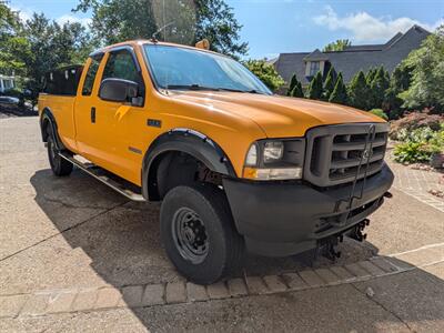 2004 Ford F-350 Super Duty XL   - Photo 1 - Frankfort, KY 40601