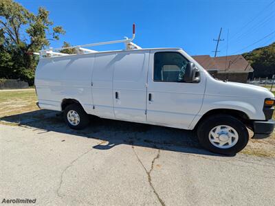 2008 Ford E-350 SD   - Photo 1 - Frankfort, KY 40601