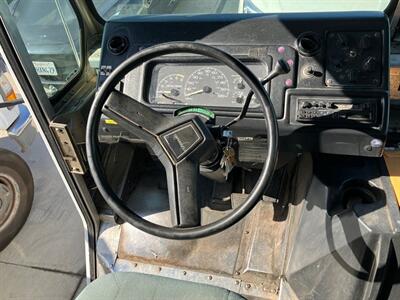 1999 Chevrolet P30 Forward Control Chassis Grumman-Olson Stepvan   - Photo 11 - Frankfort, KY 40601