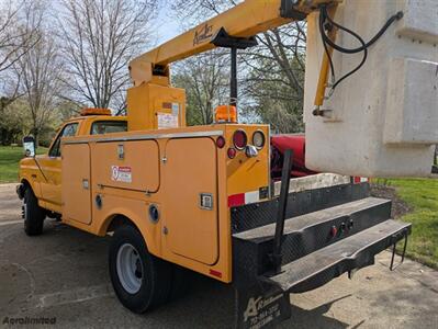 1995 Ford F-450 Super Duty Boom & Bucket Utility Truck   - Photo 6 - Frankfort, KY 40601