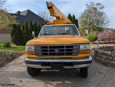 1995 Ford F-450 Super Duty Boom & Bucket Utility Truck   - Photo 2 - Frankfort, KY 40601