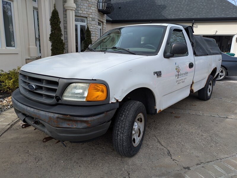 2004 Ford F-150 Heritage XL with snow plow and saltdog spreader w/ controls   - Photo 1 - Frankfort, KY 40601