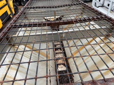 2004 Ford F-150 Heritage XL with snow plow and saltdog spreader w/ controls   - Photo 11 - Frankfort, KY 40601