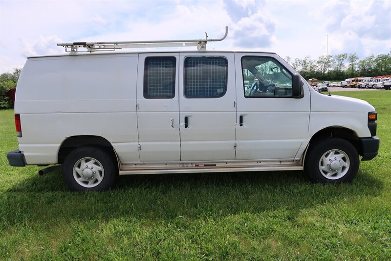 2009 Ford E-350 SD  
