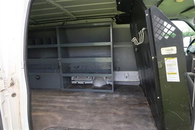 2009 Ford E-350 SD   - Photo 6 - Frankfort, KY 40601