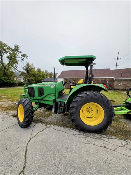 2007 John Deere 6415 Tractor ROPS with canopy, rear remotes  