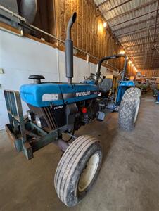 1995 New Holland 4630 Tractor with Batwing Mower   - Photo 2 - Frankfort, KY 40601