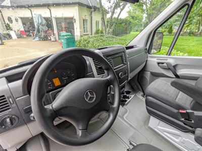 2014 Mercedes-Benz Sprinter 2500   - Photo 14 - Frankfort, KY 40601