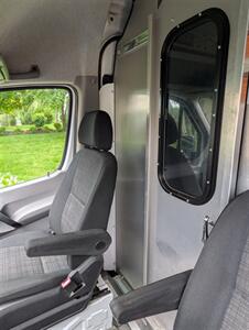 2014 Mercedes-Benz Sprinter 2500   - Photo 13 - Frankfort, KY 40601