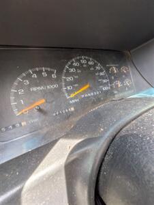 2000 GMC Sierra 3500 Dump   - Photo 5 - Frankfort, KY 40601