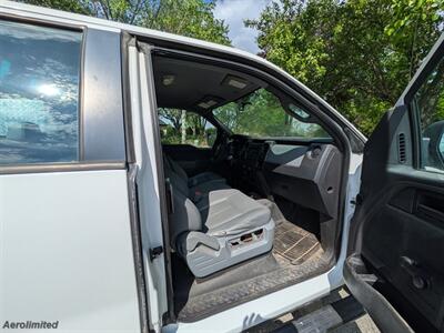 2013 Ford F-150 XL 4x4 with Liftgate   - Photo 12 - Frankfort, KY 40601