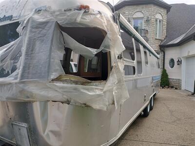 1985 Airstream 31' Sovereign Camper   - Photo 2 - Frankfort, KY 40601