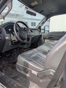 2011 Ford F-550 Super Duty with Versalift   - Photo 11 - Frankfort, KY 40601