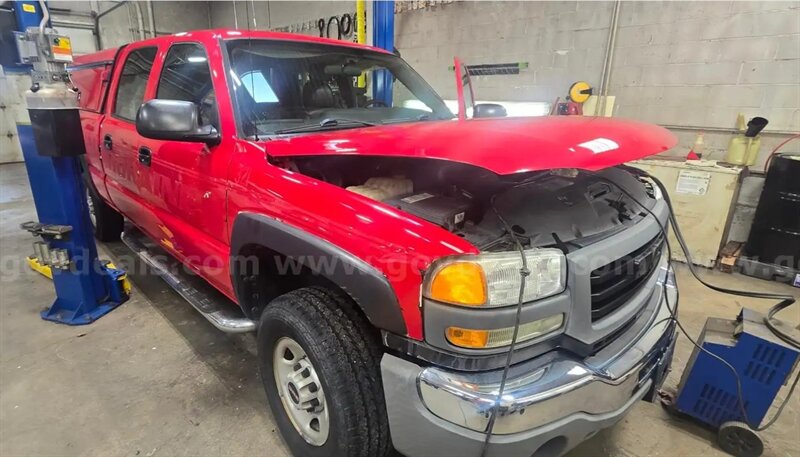 2007 GMC Sierra 2500HD Classic Work Truck   - Photo 1 - Frankfort, KY 40601